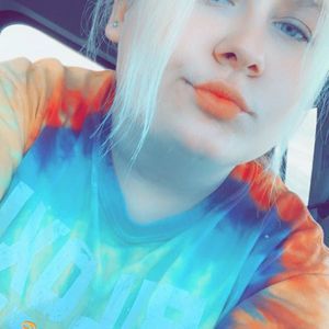 Meet your Posher, Cassie